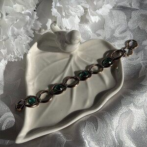 VINTAGE SIMMONS FAUX EMERALD CRYSTAL LINK BRACELET